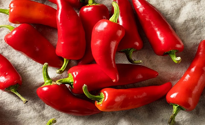Wellhealthorganic.com:Red Chilli You Should Know about Red Chilli uses Benefits Side Effects